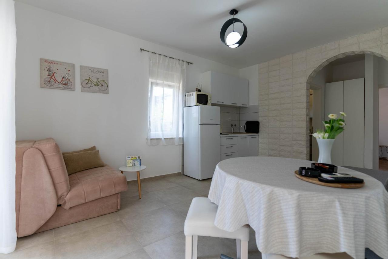 Briuni Riviera Apartment Pula Ngoại thất bức ảnh